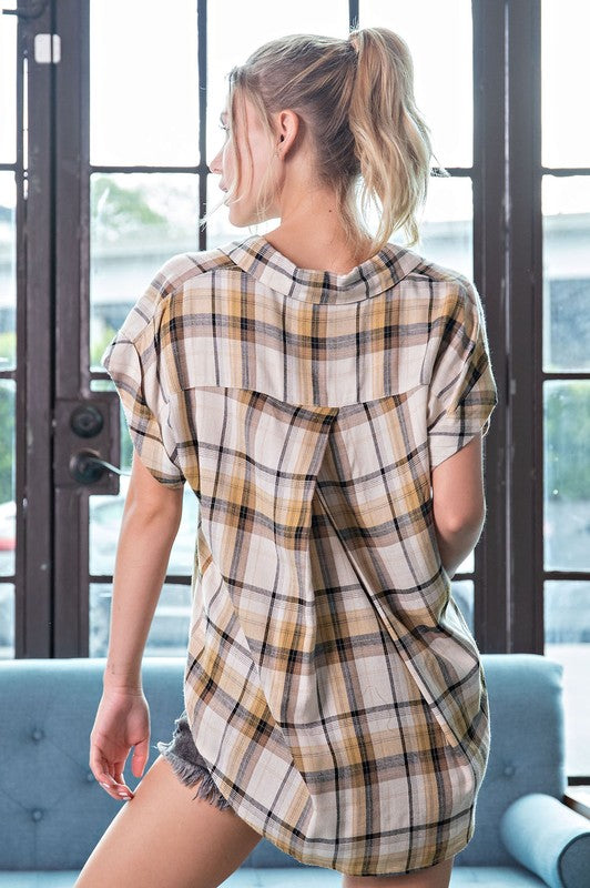 Relaxed Plaid Button-down